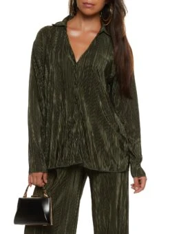 Plisse V Neck Button Front Top