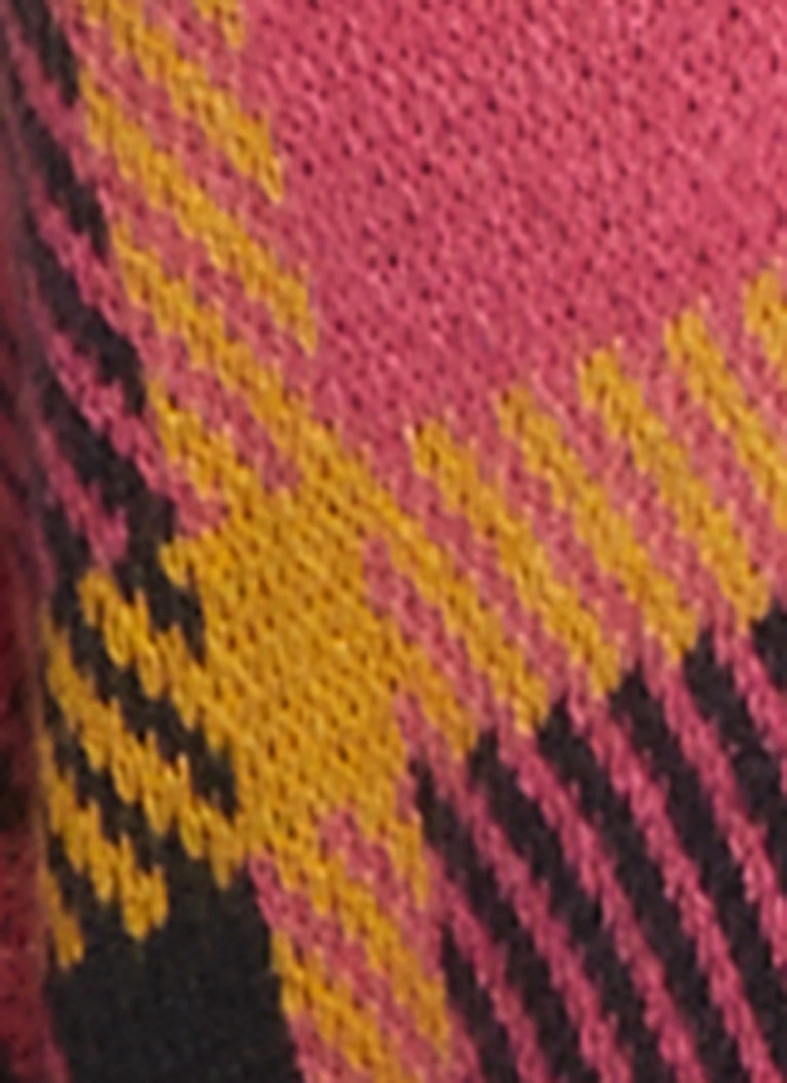 Color Block Plaid Patch Distressed Cardigan - Image 3