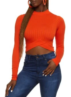 Seamless Cable Knit Tulip Hem Crop Top