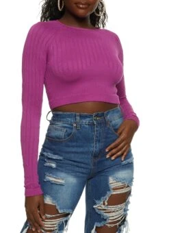 Seamless Cable Knit Long Sleeve Crop Top