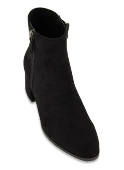 Side Zip Elastic Back Chelsea Boots