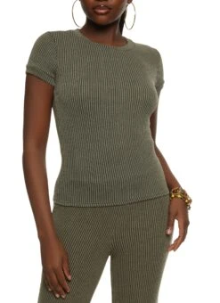 Ribbed Crew Neck Top