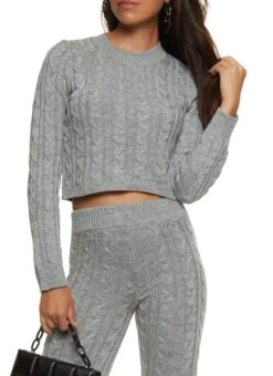 Cable Knit Crew Neck Cropped Sweater