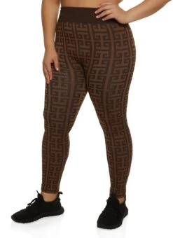 Plus Size Compression Rib Seamless Greek Key Leggings