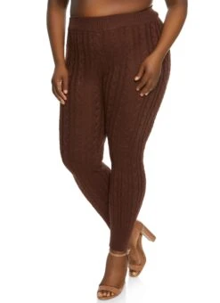 Plus Size Cable Knit Leggings