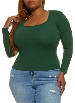 Plus Size Ribbed Seamless Square Neck Top