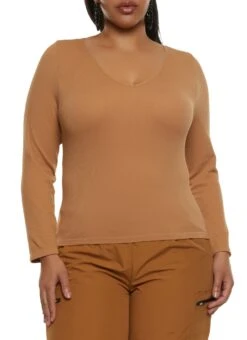 Plus Size Seamless Long Sleeve V Neck Tee