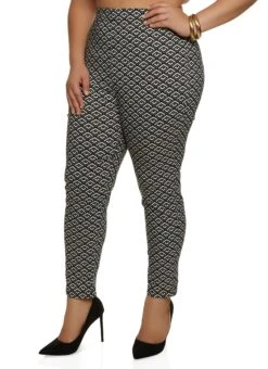 Plus Size Geometric Print Pull On Dress Pants