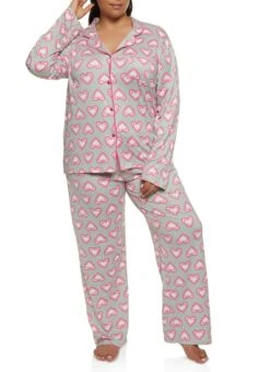 Plus Size Heart Printed Long Sleeve Pajama Shirt And Pants