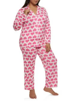 Plus Size Heart Graphic Print Pajama Shirt And Pants