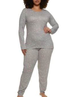 Plus Size Love Heart Print Pajama Top And Pants